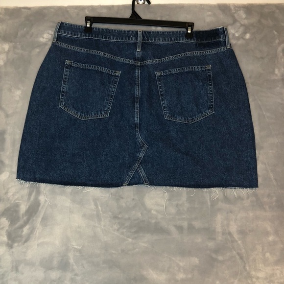 Forever 21 Denim Blue Mini Skirt Size 18 NWT - Picture 6 of 11